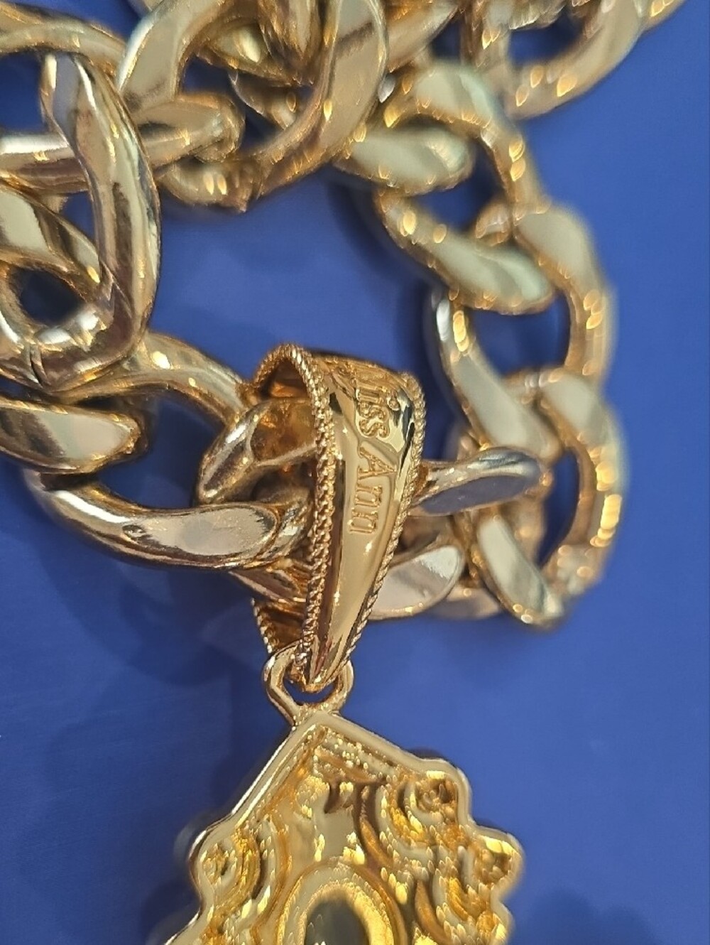 MASSIVE Gold-Tone Multi CABACHON Cross Pendant Necklace -MISS ANNS EXCLUSIVE - Picture 4 of 5